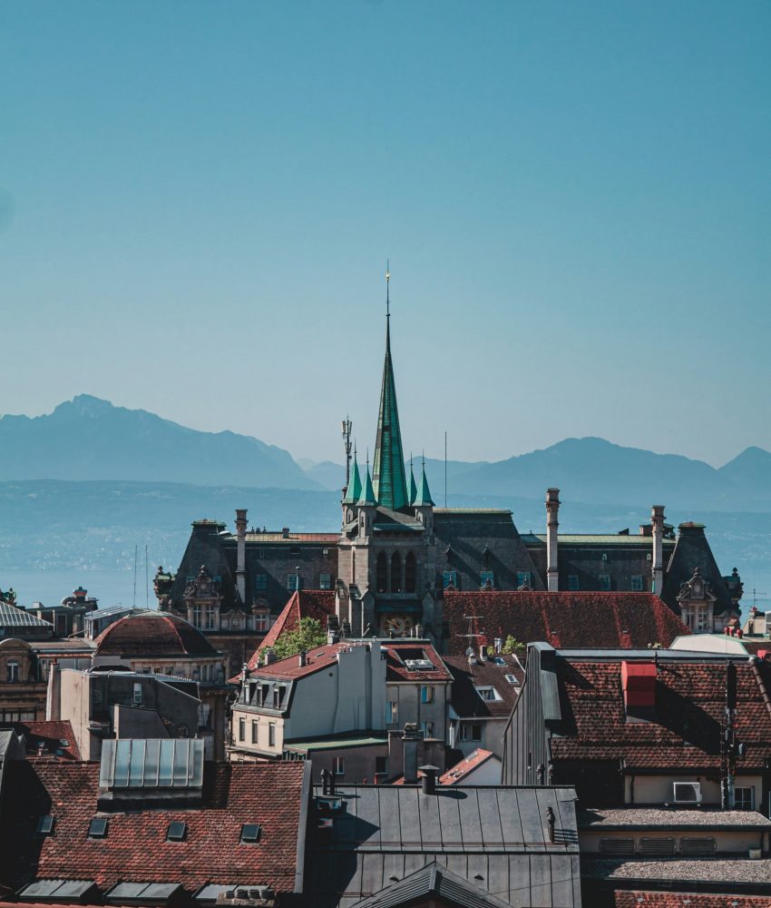 wassim-chouak-UEn6D23cM8o-unsplash